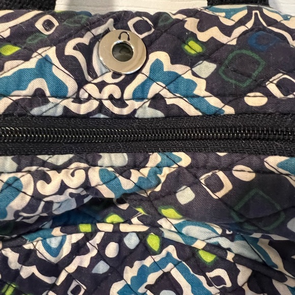 Vera Bradley Backpack Retired pattern HTF BACK TO SCHOOL !! - Picture 3 of 10